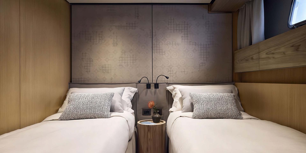 Аренда мега яхты Sanlorenzo SL86A ALMA BLU в Италии и Сардинии